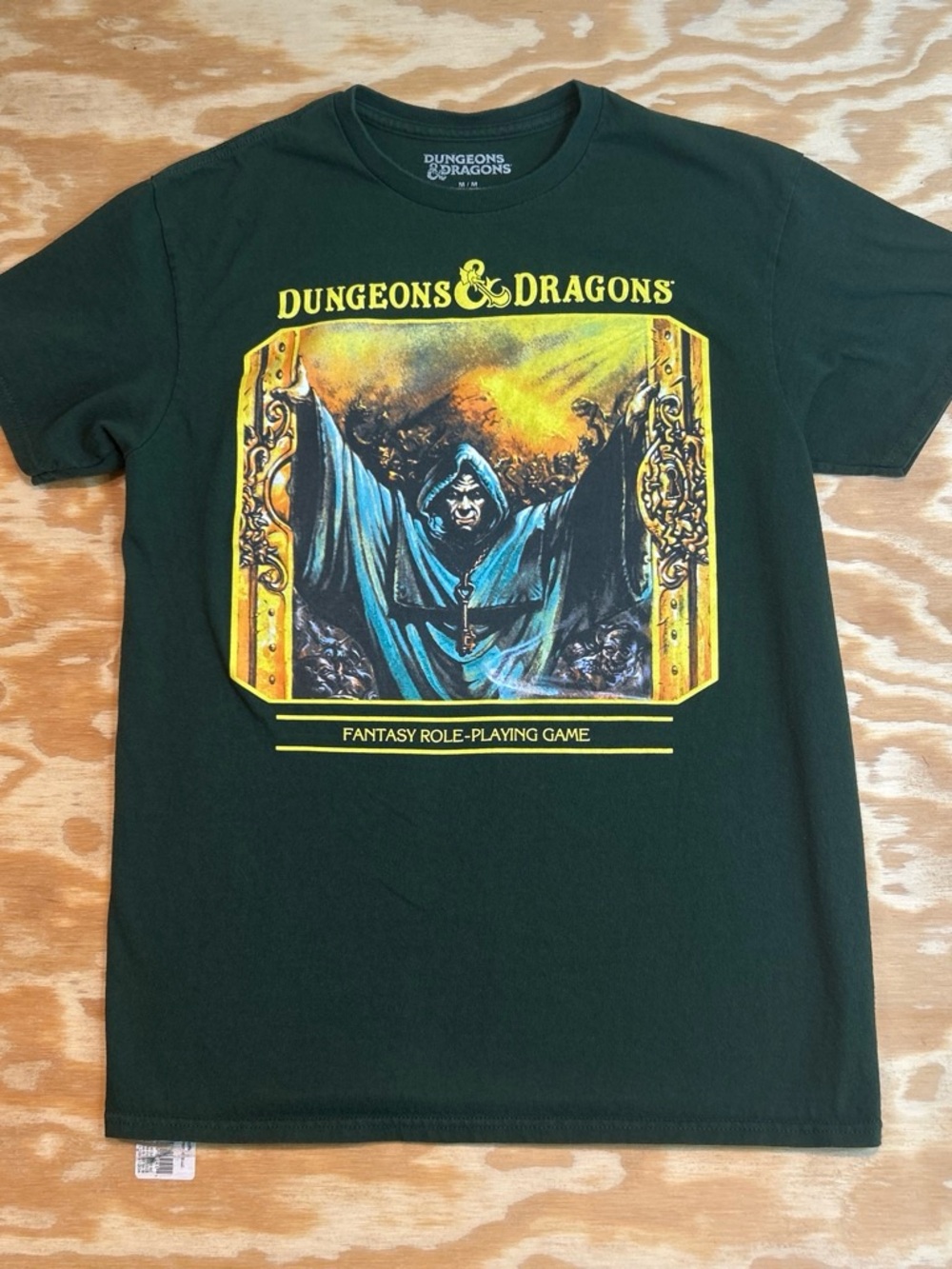 Dungeons & Dragons Sorcerer Graphic Tee Size Medium